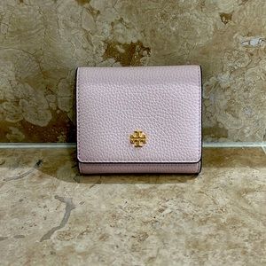 ❗️PRICE DROP❗️Tory Burch Trifold Wallet